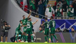 موعد مباراة الأهلي والرياض